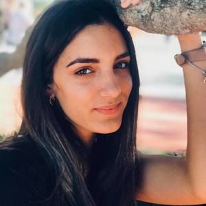 Meet your Posher, Sheilani